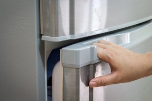 تعمیر پوسیدگی درب یخچال سامسونگ